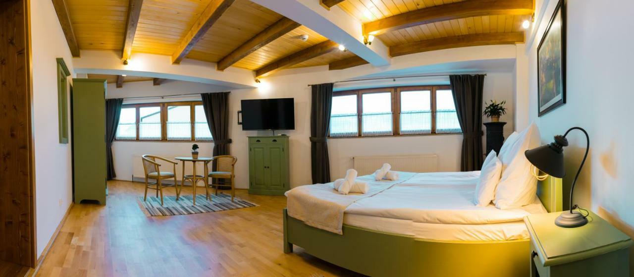 Bed and Breakfast Zumzet Şelimbăr Esterno foto